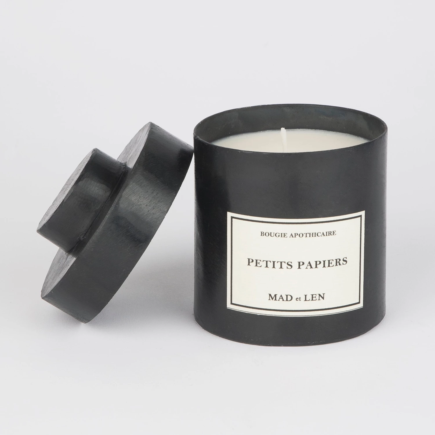 MAD ET LEN - SCENTED CANDLE - PETITS PAPIERS 300G