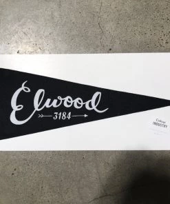 Scout Pennant Elwood In Black And Grey Gifts