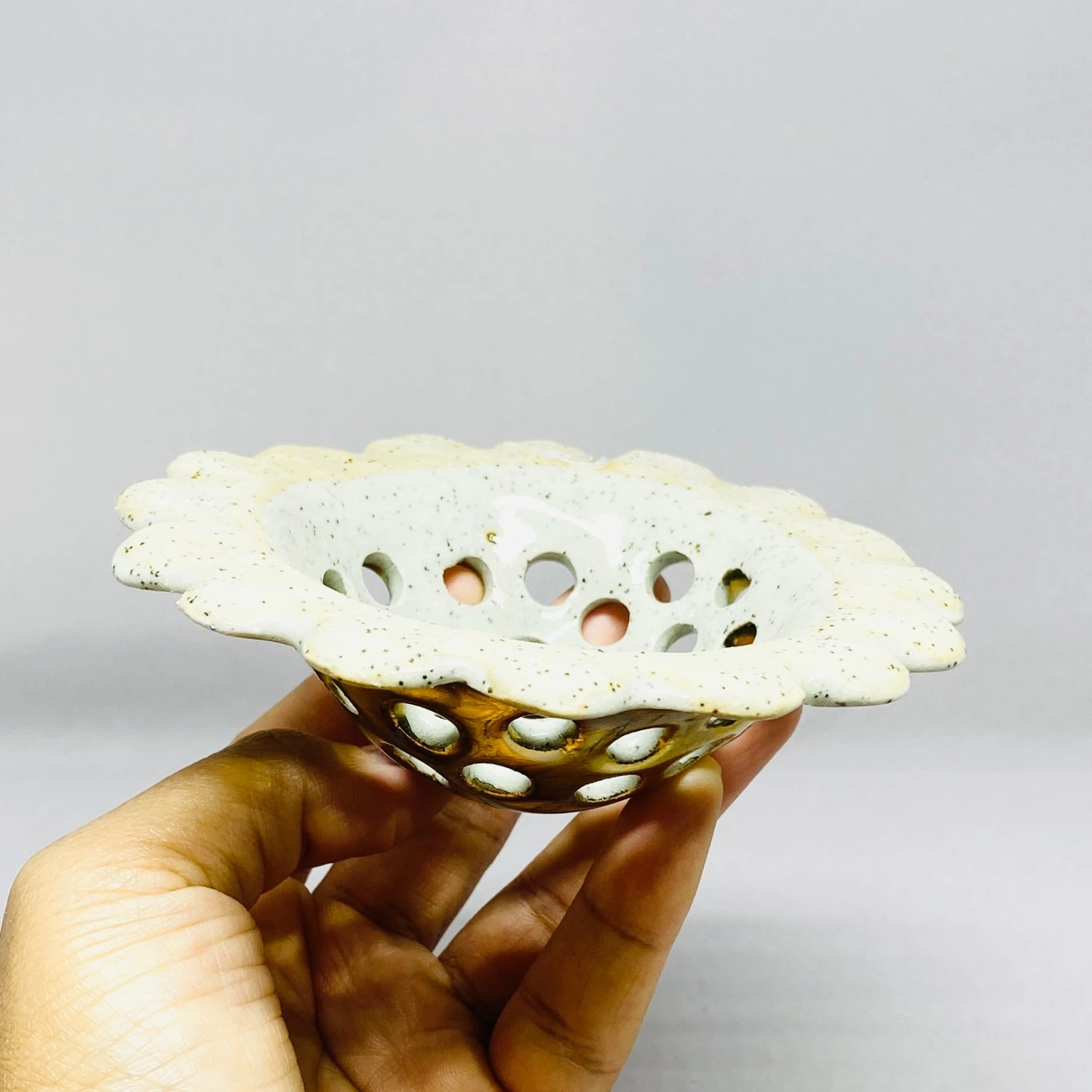 Gifts Bridget Bodenham Flower Strainer