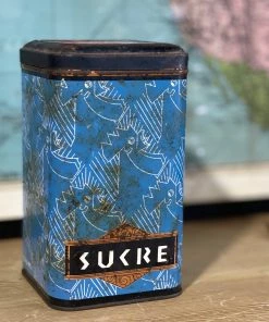 Scout House Vintage French'Ce Moi Matina Chocolat' Tin