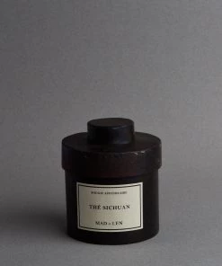 MAD ET LEN - SCENTED CANDLE - THÉ SICHUAN - 300G Gifts