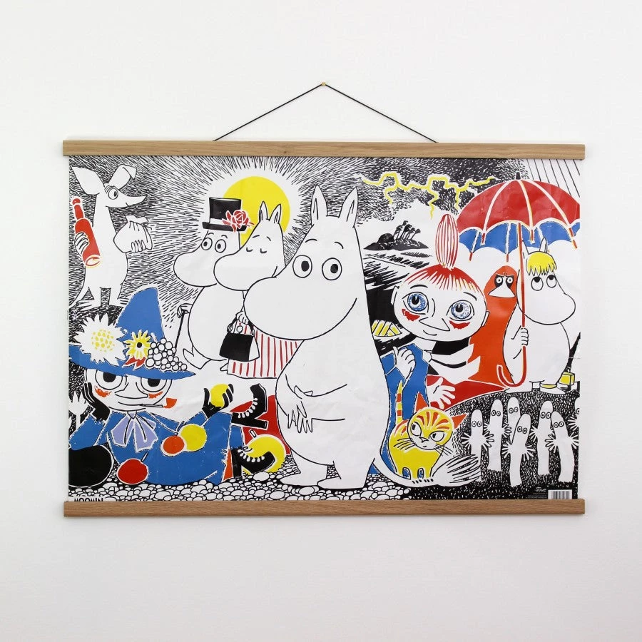 Scout House Landscape Oak Poster Hanger By Creamore Mill 28"/ 71.5cm