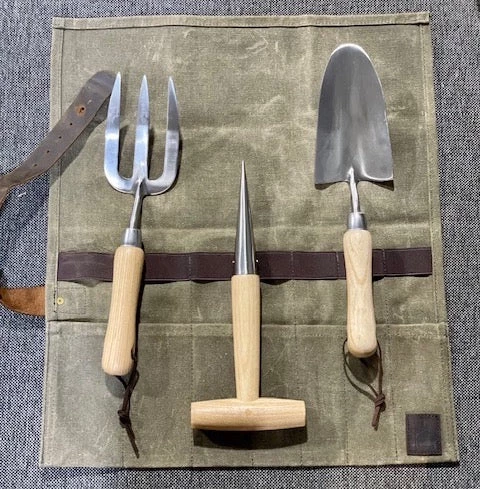 Scout Waxed Canvas Gardening Tool Roll Homewares